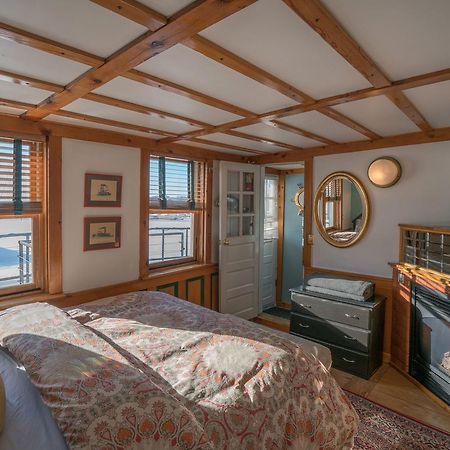 세인트폴 The Covington Houseboat B&B 외부 사진