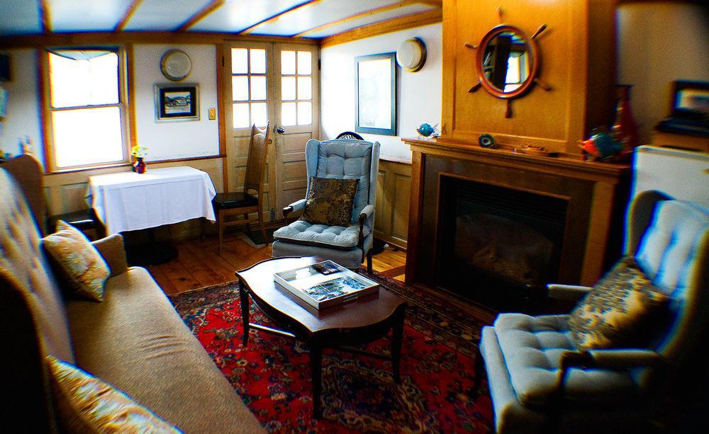 세인트폴 The Covington Houseboat B&B 외부 사진