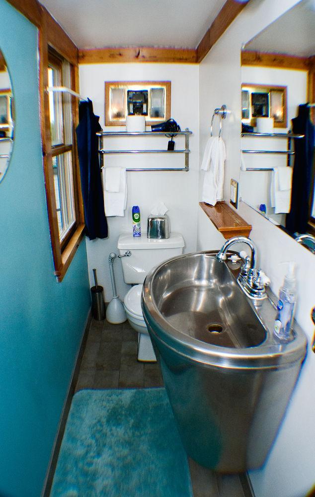 세인트폴 The Covington Houseboat B&B 외부 사진
