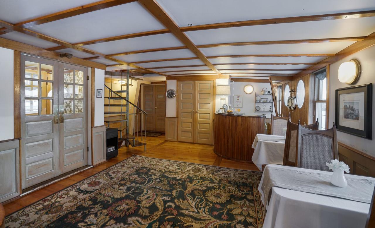 세인트폴 The Covington Houseboat B&B 외부 사진