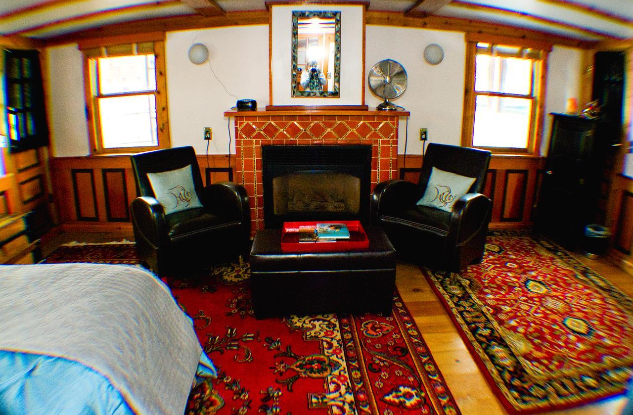 세인트폴 The Covington Houseboat B&B 외부 사진
